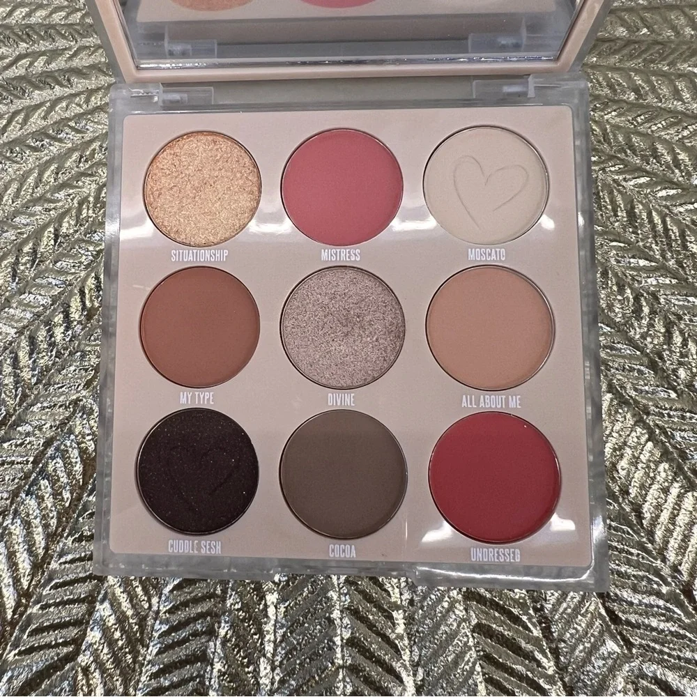 Beauty Creations NUDEX COLLECTION‎ Eyeshadow Palette (UNSEEN MINI)